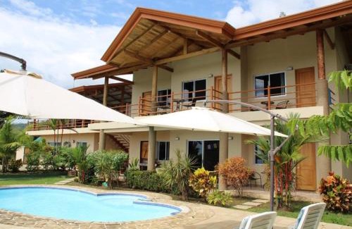 Ciudad Cortes Hotel | Vista Villas