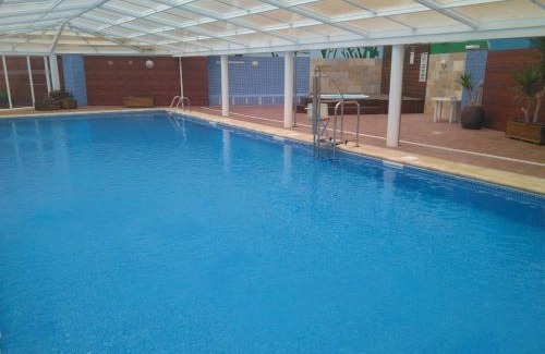 Fazouro Apartamento | Vistas al mar con terraza y piscina Primera Linea