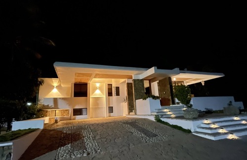 Barahona Villa | Vistas de saladilla ( tan solo 2 minutos de la playa )