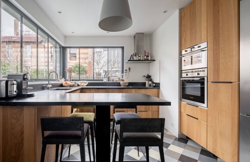 Billancourt–Rives de Seine Casa | Visual Virtue, by Veeve