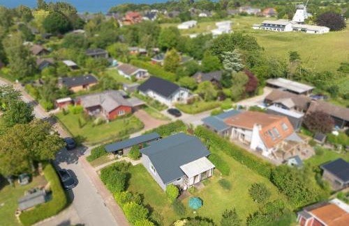 Westerholz Casa | VITA Sonnholm - modernisiertes Häuschen mit Garten am Meer