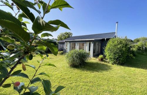 Westerholz Casa | VITA Sonnholm - modernisiertes Häuschen mit Garten am Meer