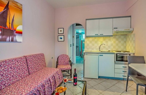 Agios Dimitrios Villa | Vitorakis Apartments-2