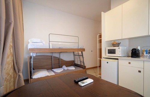 Verona City Centre Cama Y Desayuno | Vitti's Home Verona 3