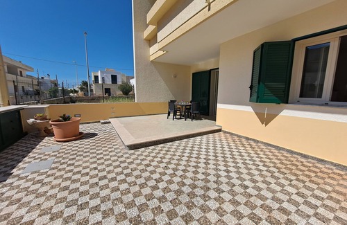 Lido Marini Casa | Vittorio House 100m From the Sand