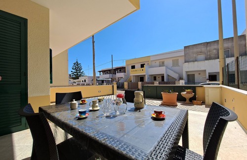 Lido Marini Casa | Vittorio House 100m From the Sand