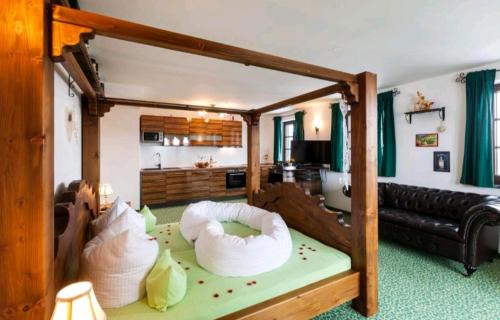 Hopfen am See Casa | Vitushöhle & Vitusfort Urlaub im Allgäu - Ferienwohnungen & Themenzimmer in Hopfen am See