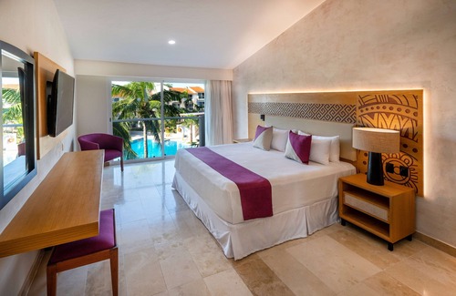 Playacar Complejo | Viva Azteca by Wyndham, A Trademark All Inclusive Resort