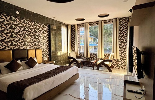 Banikhet Hotel | Viva La Vida Dalhousie