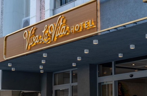 Bornova Hotel | Viva La Vita Hotel