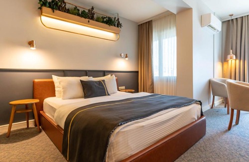 Bornova Hotel | Viva La Vita Hotel