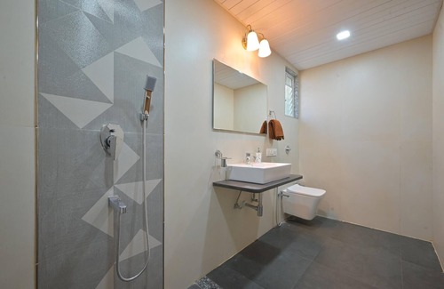 Lonavala Hotel | Vivanta Villa