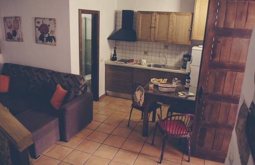 Hoya de Tunte Cabaña | Vivelorural casa Tunte 3, BBQ y terraza