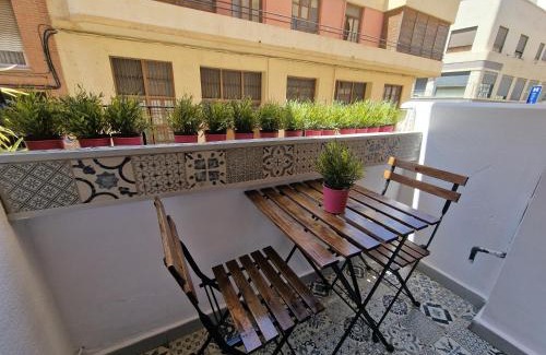 Poblats Maritims Apartamento | Vive Valencia con playa y metro cerca