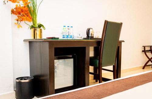 Mount Lavinia Hotel | Viveka Hotel Colombo