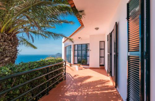 Garajau Casa | Vivenda da Esquina - by LovelyStay