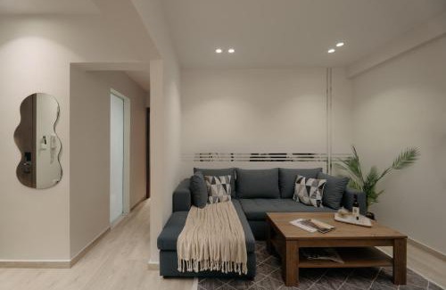 Patras Apartamento | Vivian's Deluxe Apartment