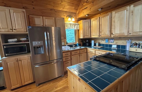 Zionville Casa | Vivian's View is a majestic mountain paradise!