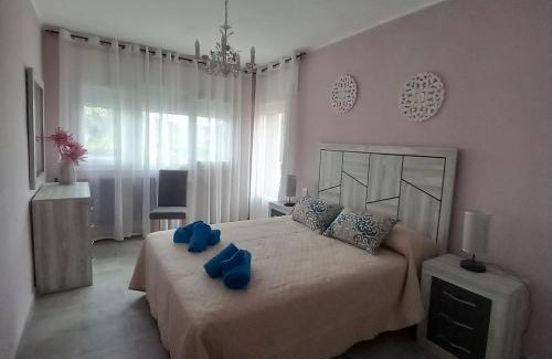 Castejon de Valdejasa Chalet De Esquí | Vivienda Rural Casa del Medico