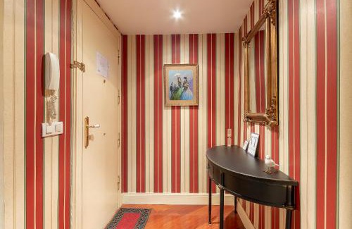 Getxo Apartamento | Vizcaya Bridge & Beach