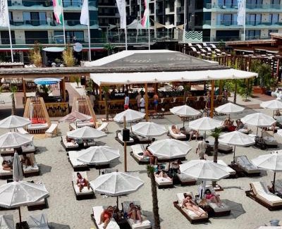 Mamaia-Sat Apartamento | Vlady Magic Apartment by ResortS