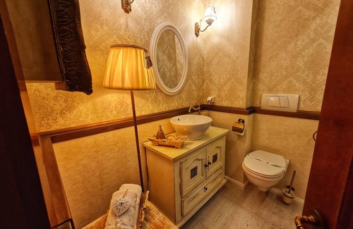 Moeciu de Sus Hotel | Vlahia Inn