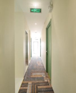 Ninh Kieu Hotel | vLuna Can Tho Hotel