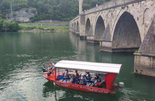 Visegrad Alquiler De Eote | Vožnje brodićima Višegrad