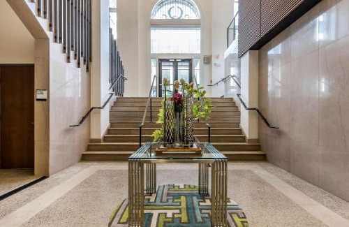 Downtown Memphis Hotel | voco Hotel Napoleon Memphis by IHG