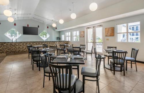 West Kissimmee Hotel | voco Kissimmee Orlando by IHG