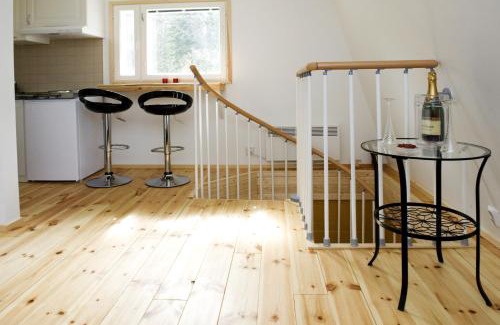 Lohja Apartamento | Vohloisten Kartano