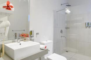 Pointe aux Biches Hotel | Voile Bleue Boutique Hotel