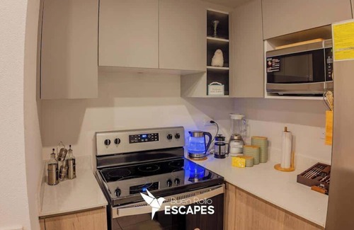 Zona 11 Apartamento | Volcano View Skyline Luxury KING Bed FREE Pool/Gym