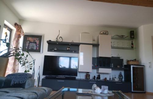 Euskirchen Apartamento | Voll ausgestattete 78 qm Wohnung zur Alleinnutzung