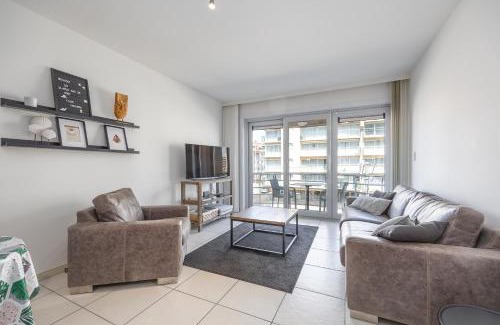 Westende Apartamento | Volledig gerenoveerd 2 slaapkamer appartement in Westende-Bad, 250 m van het strand
