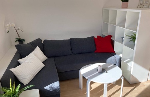 Marienburg Apartamento | Vollständig Eingerichtetes Apartment mit Parkplatz