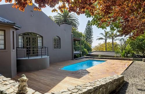 Trawal Casa | Von Wyn Berg