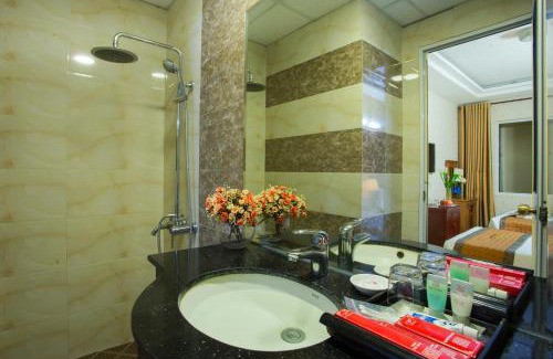 Hai Ba Trung Hotel | Vong Xua Boutique Hotel