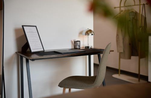 Dornbirn Apartamento | VORALIVING - Modernes Neubau Apartment Toplage - Perfekt für Business & Urlaub - WLAN, 24 7 Check-in