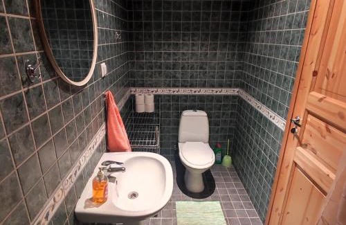 Suuresadama Apartamento | Vormsi Ohvitseride Maja korter nr 3