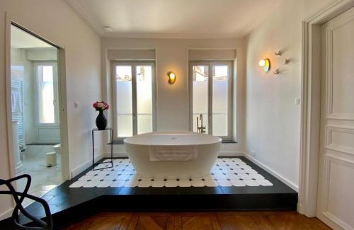 Epinal Apartamento | Vosges en Ville luxueux appartement Duplex avec sauna espace bien être au centre d'Epinal