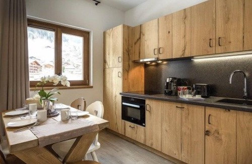 Beaufort Condominio | Votre Prochaine Vacance de Ski | Logement Confortable + Accès Piscine