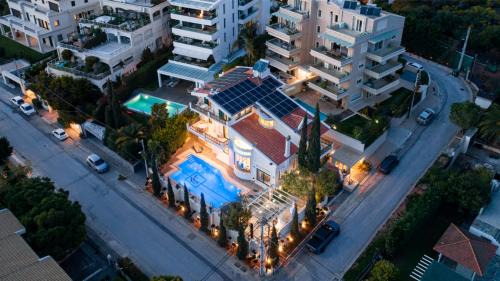 Vari-Voula-Vouliagmeni Villa | Vouliagmeni Athenian Riviera Villa