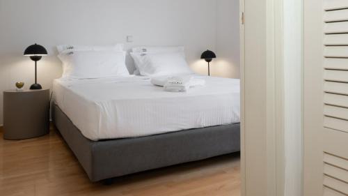 Vouliagmeni Apartamento | Vouliagmeni Lake Apartment