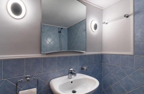 Vouliagmeni Apartamento | Vouliagmeni Lake Apartment