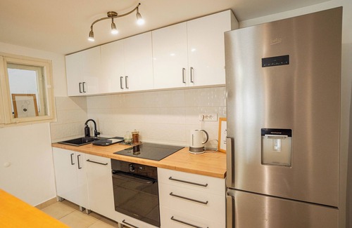 Zvezdara Casa | VP Apartment - A Forest Retreat in the Heart of the City!