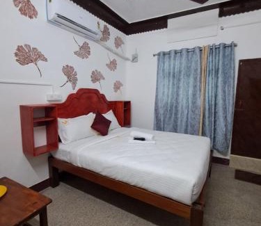Kalapettai Hotel | VR Jardin Resort