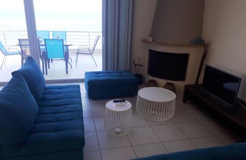 Kato Assos Casa | Vrachati Sea Front House
