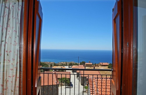 Agios Vasileios Villa | Vrachos Villas