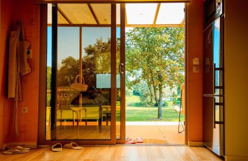 Metlika Casa | VRBA mobile house by the Kolpa river BIG BERRY Metlika